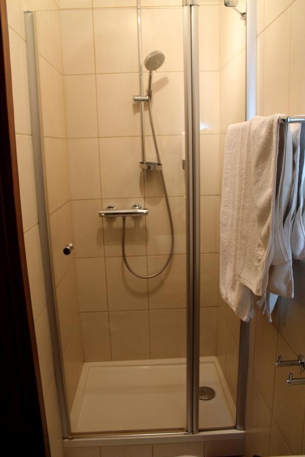 Hotel Linder Malnia الغرفة الصورة